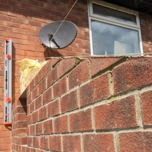 BUILD-FAST Line Profile + Fixing Kit Image 2