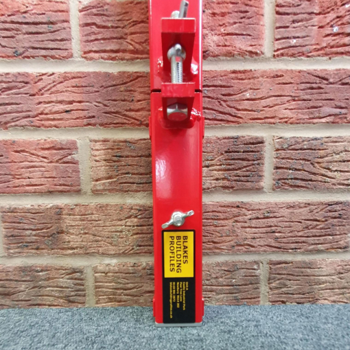 Intermediate Profiles 2.0M, RED Edition, Complete with Fixings (1 Pair) Image 2