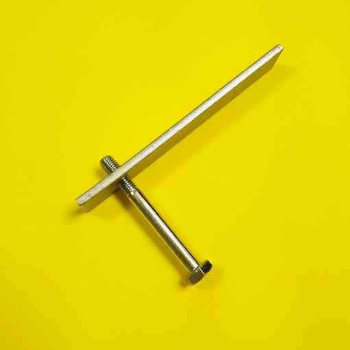 Internal Corner Stabiliser Bar c/w Bolt Image 1